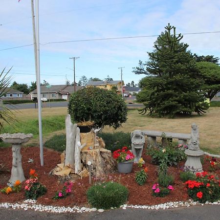 Mariners Cove Inn Westport Exterior photo