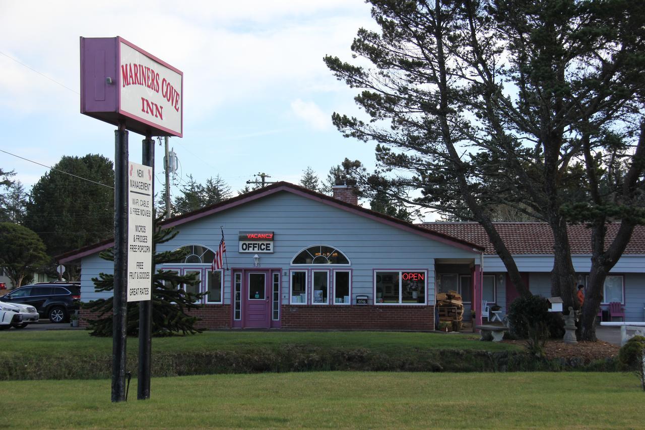 Mariners Cove Inn Westport Exterior photo