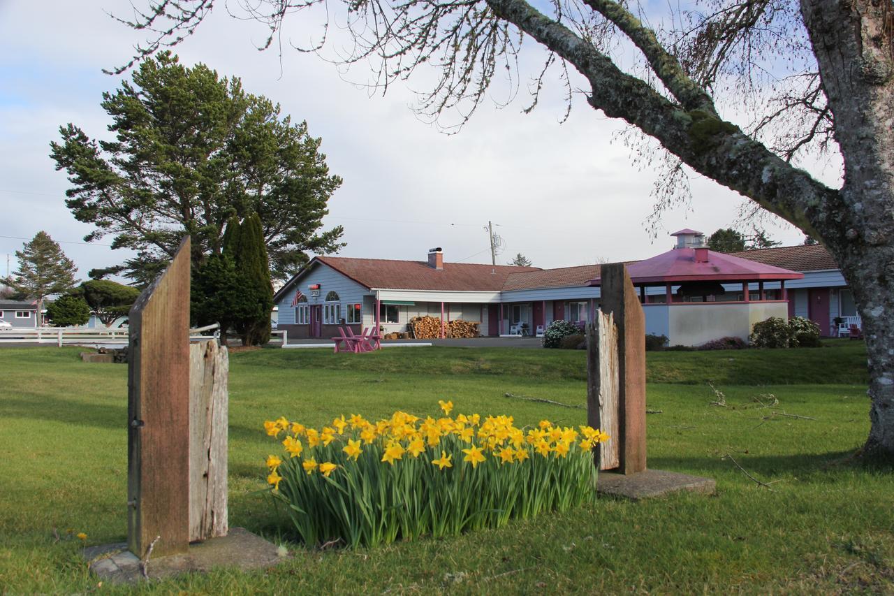 Mariners Cove Inn Westport Exterior photo